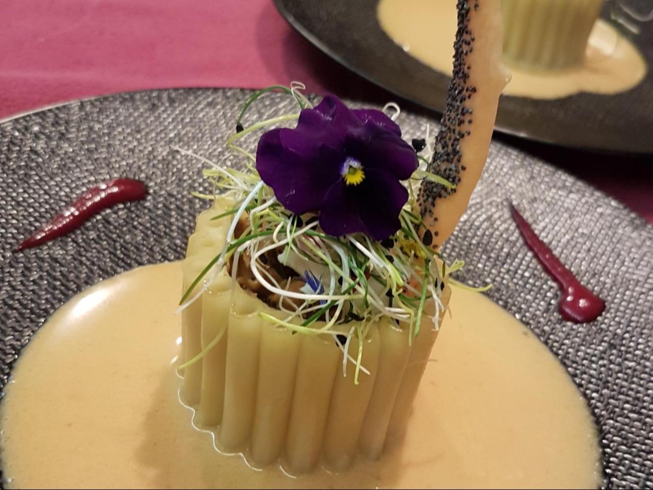 Reves Gourmands, Hotellerie & Gastronomie Vernayaz Exteriör bild