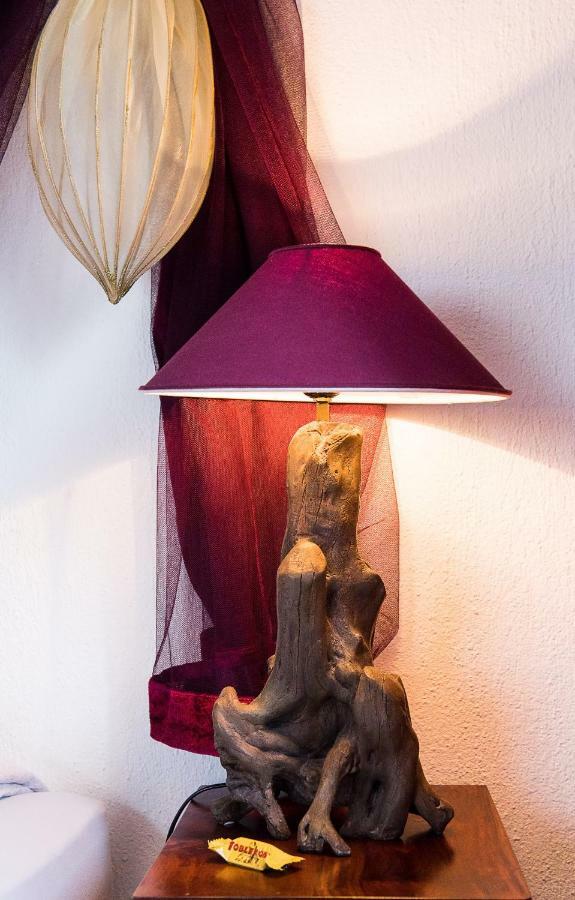 Reves Gourmands, Hotellerie & Gastronomie Vernayaz Exteriör bild
